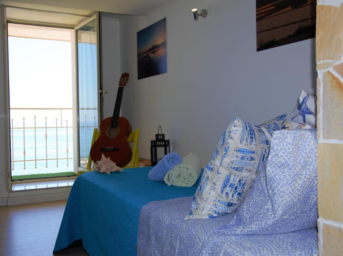 Joanna Studio Flat Giardini Naxos Bagian luar foto