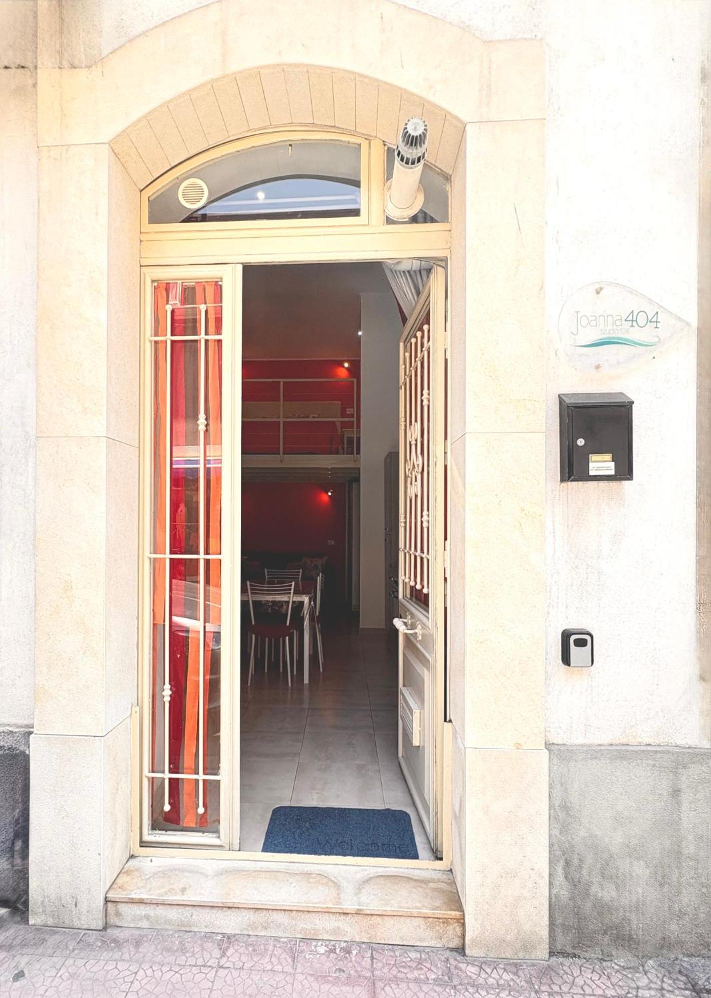 Joanna Studio Flat Giardini Naxos Bagian luar foto